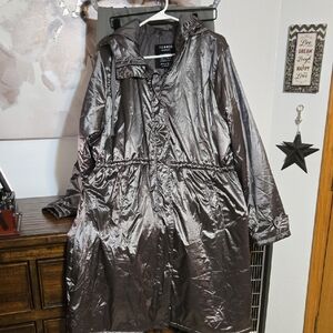 Rare! Torrid Women's Metallic Silver Trench Coat Size 2x